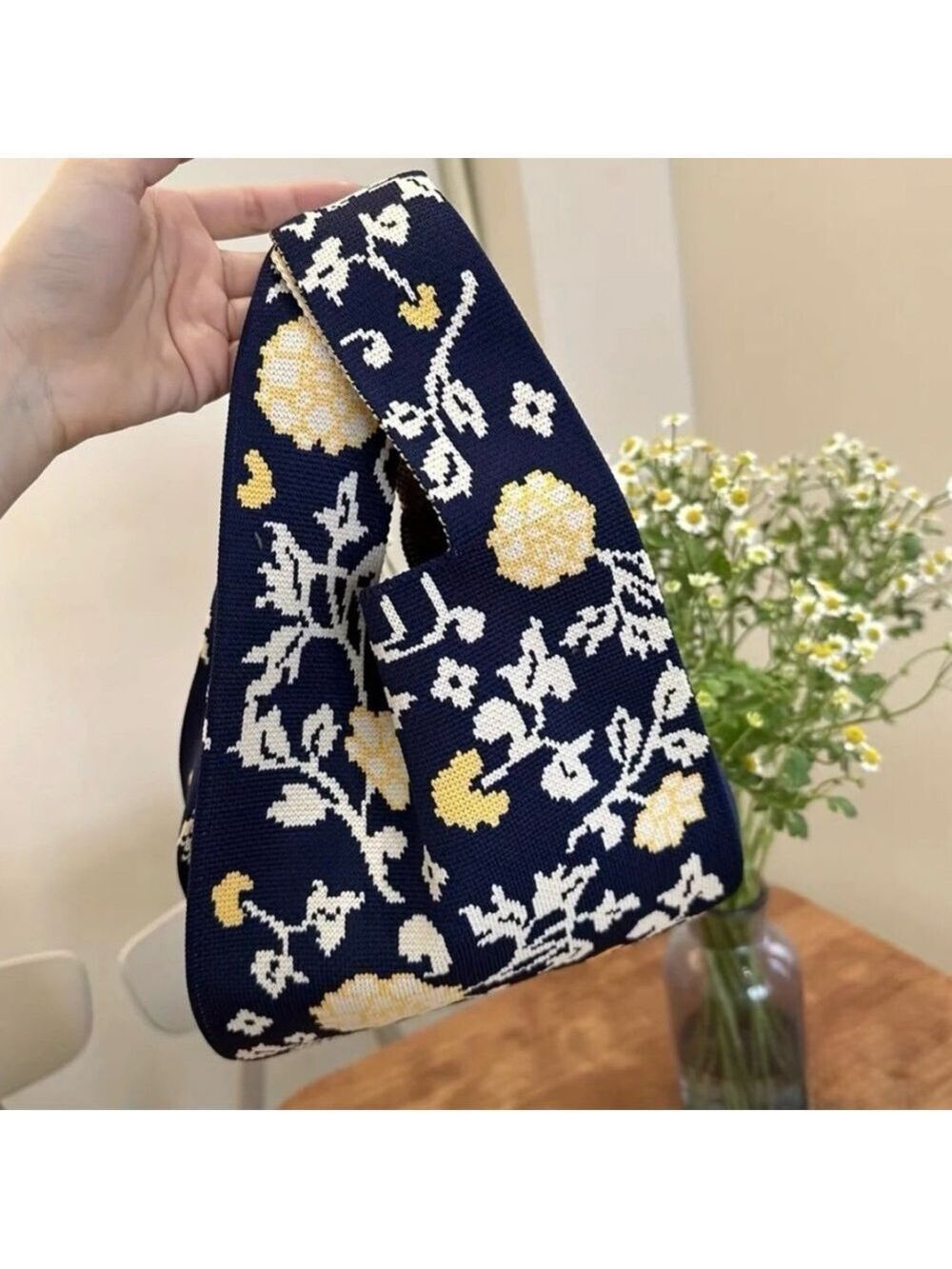 Heavy Woven Knit Floral Pattern Tote Purse Bag Japanese Knot  Closure Style